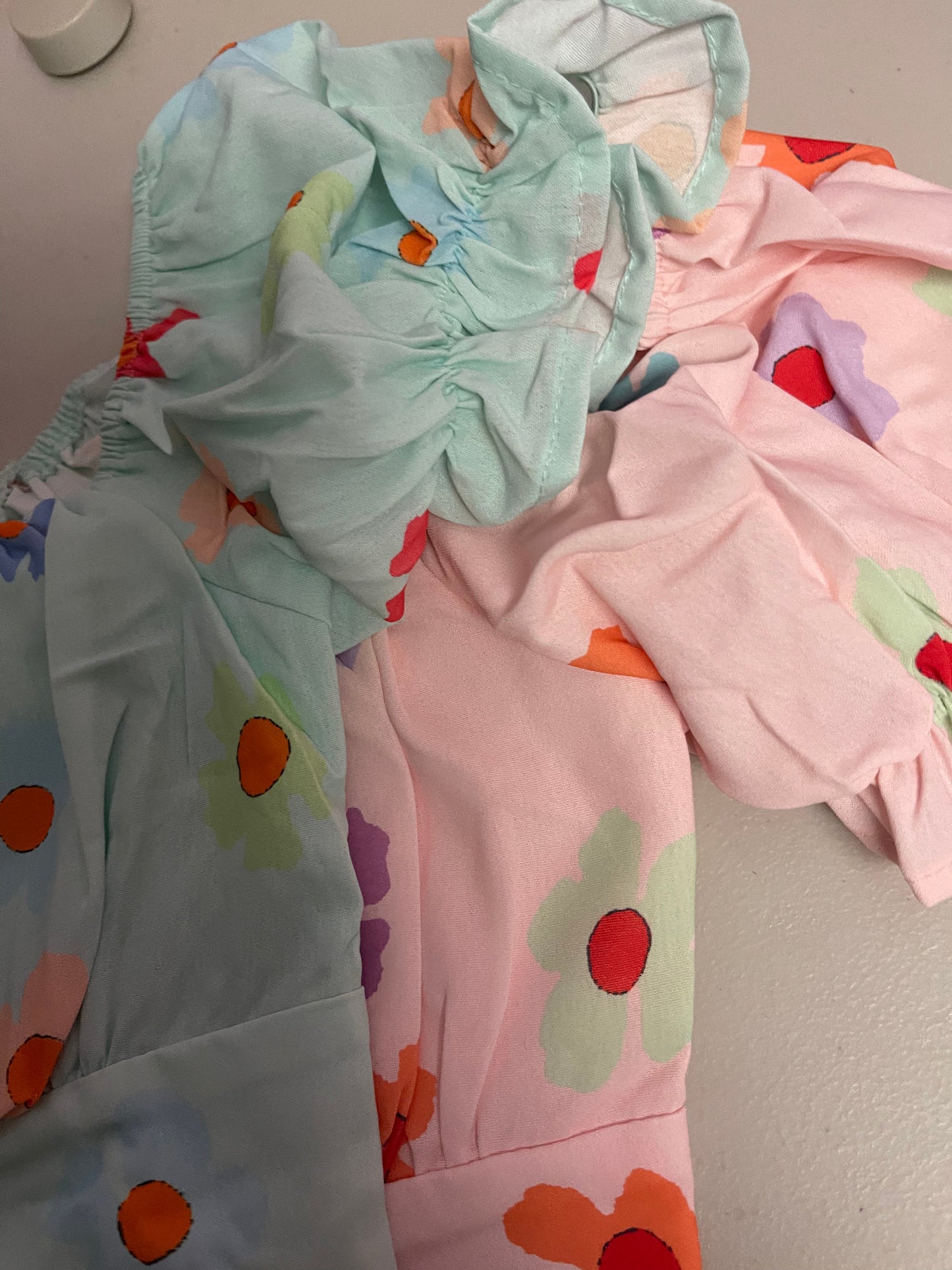 Multi flower skirt set (2 colors)