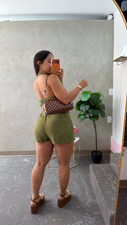 Olive green set (falda pantalón)