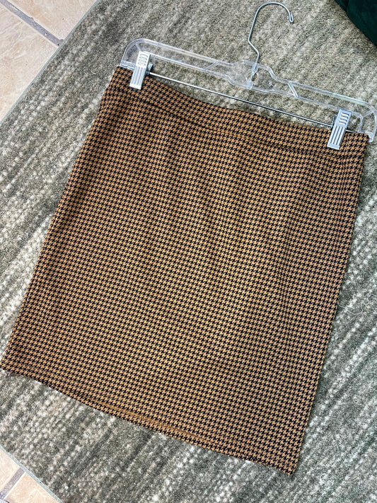 Brown skirt